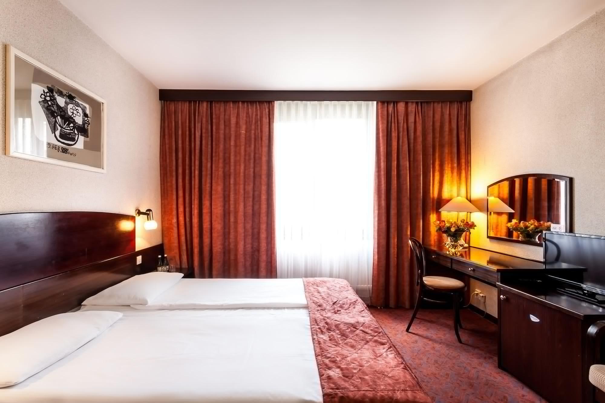 Go Cracow Resort Krakow Ngoại thất bức ảnh
