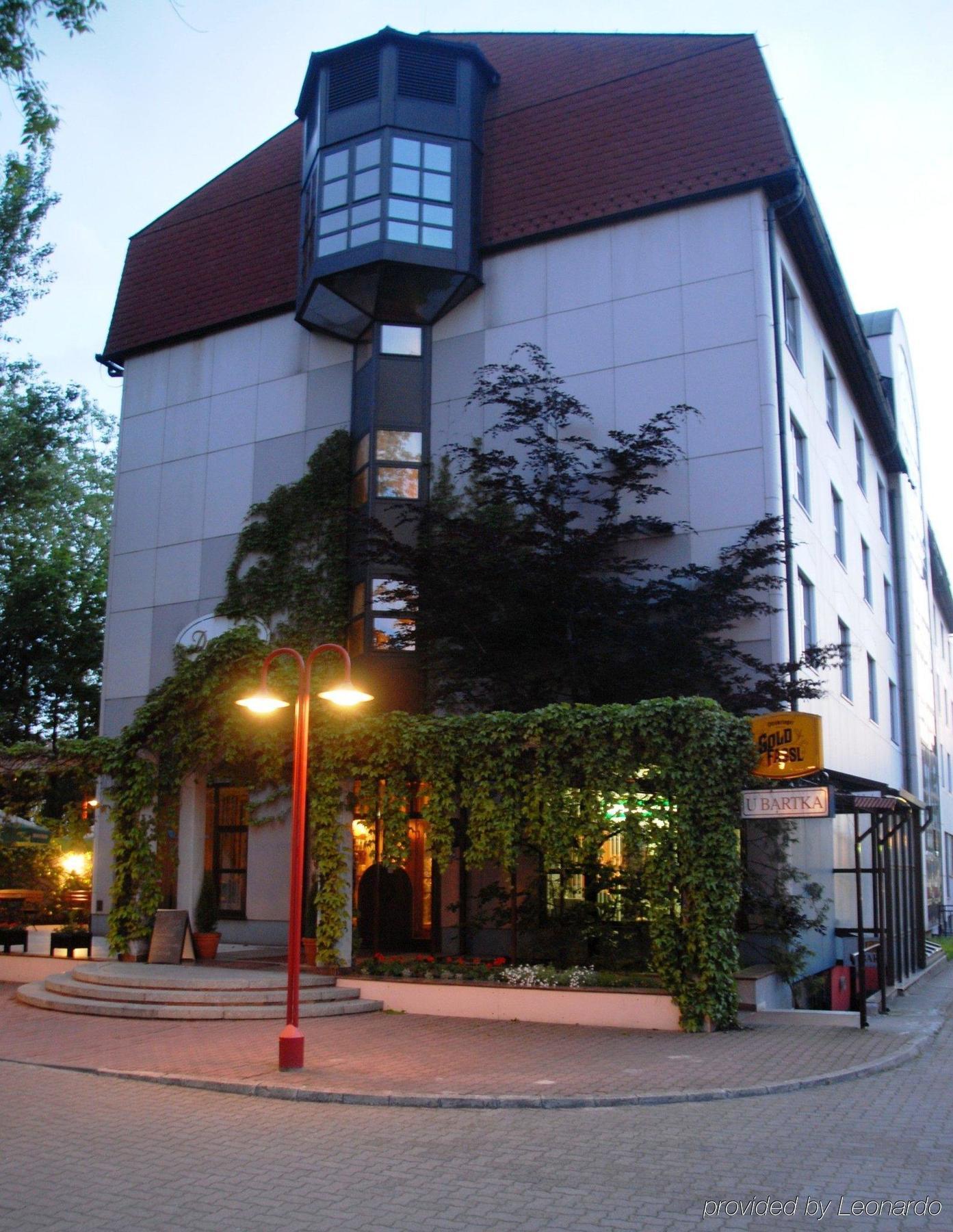 Go Cracow Resort Krakow Ngoại thất bức ảnh