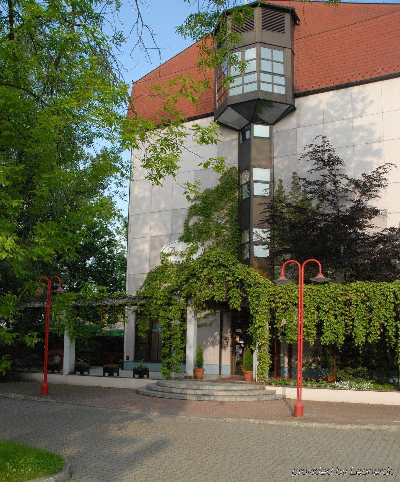 Go Cracow Resort Krakow Ngoại thất bức ảnh