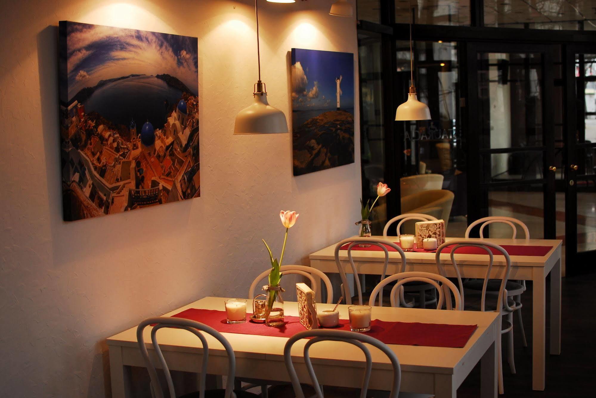 Go Cracow Resort Krakow Ngoại thất bức ảnh