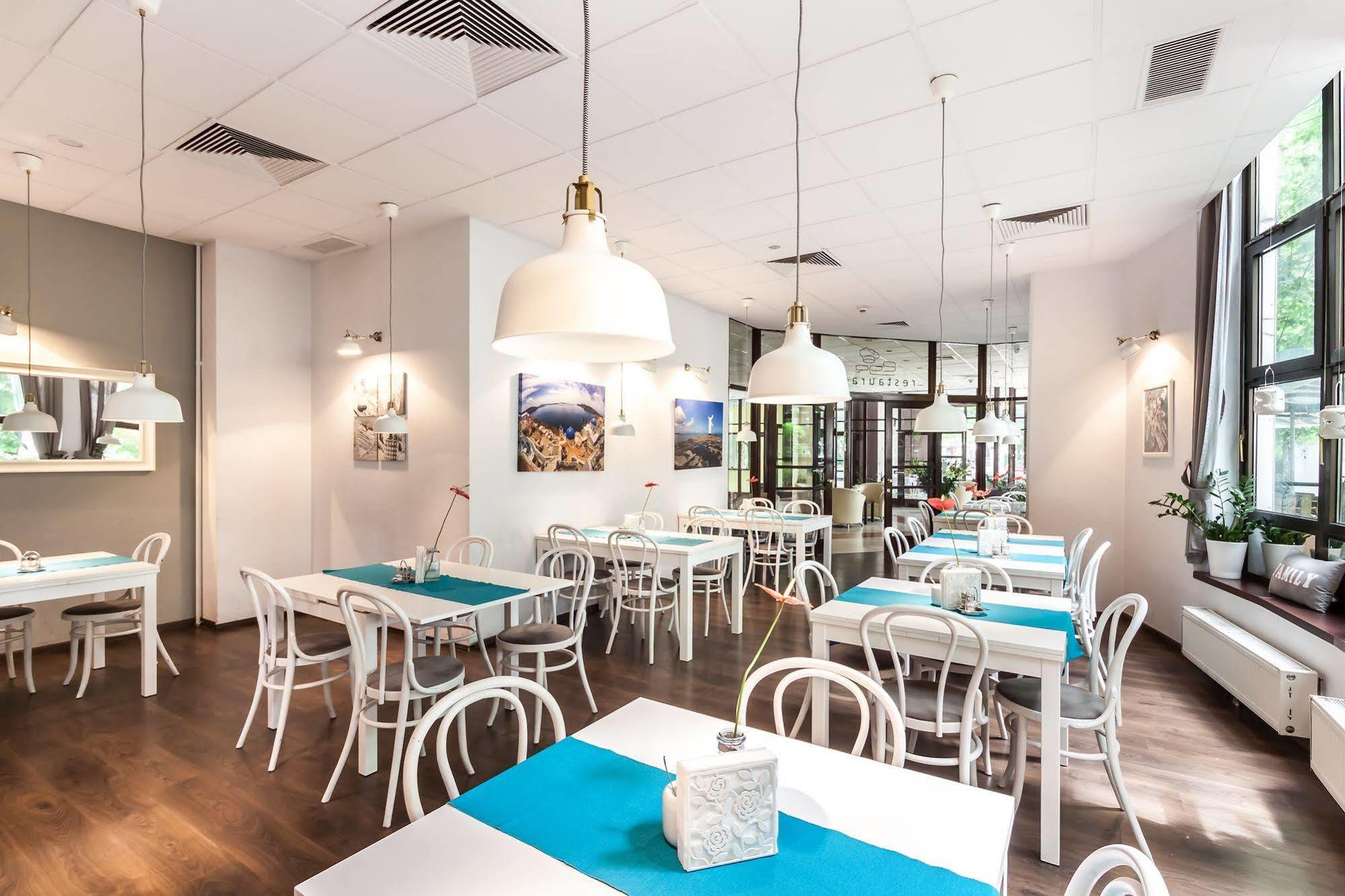 Go Cracow Resort Krakow Ngoại thất bức ảnh