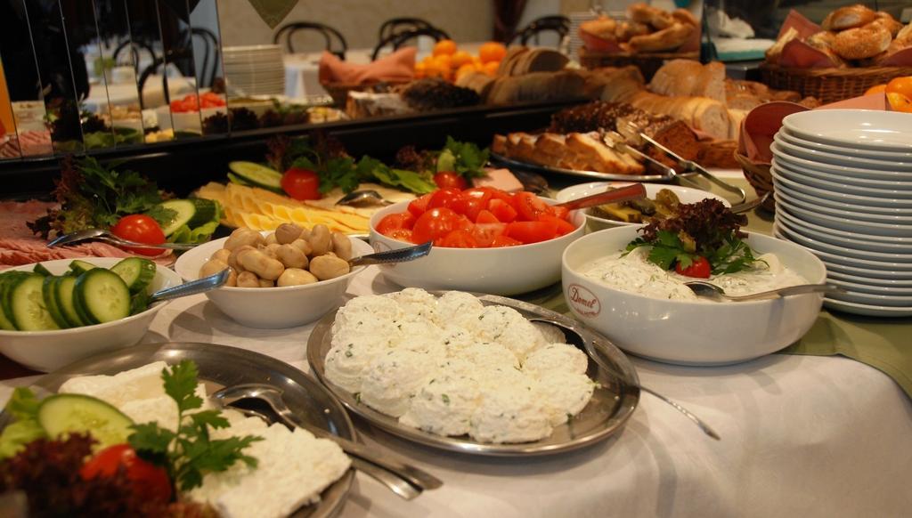 Go Cracow Resort Krakow Ngoại thất bức ảnh